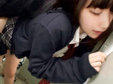 素人×ハメ撮り：＜ハメ撮り＞※女子校生(1●)をホテルに連れ込みパコハメ開始♥制服美少女のRRマンコを大人の肉棒で激ピス責めｗｗｗｗ