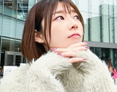 素人×ハメ撮り：＜NTR＞※胸糞※彼氏の為に寝取られる美少女がヤバい。他人棒に好き放題胃ハメられて中だしされる鬱勃起映像…。