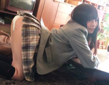 素人×ハメ撮り：＜ハメ撮り＞※制服女子校生(1●)のスマホ撮り動画が流出！未熟なRR娘に中だしする一部始終がヤバすぎるｗｗｗ＜個撮＞