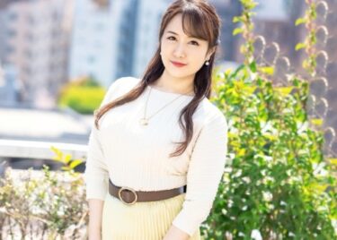 素人×ハメ撮り：＜熟女＞※中学校教師の美魔女(47)が中出しAVデビュー♥生徒の視線を集める爆乳美熟女がめちゃシコすぎるｗｗｗｗ