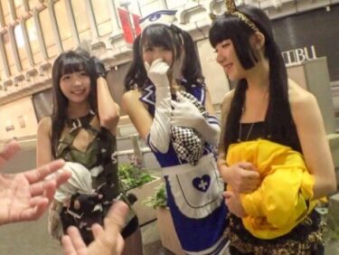 素人×ハメ撮り：＜コスプレ＞※ハロウィンで過激コス美少女をガチナンパ♥ビッチ娘の潮吹きマンコを追撃ピストン責めｗｗｗ＜コスプレイヤー＞