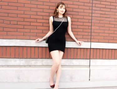 素人×ハメ撮り：＜素人＞※現役モデルの神スタイル美女がAV堕ち♥(ﾟ∀ﾟ)ｷﾀｺ！グショ濡れマンコをを追撃ピストンで絶頂連発！！！