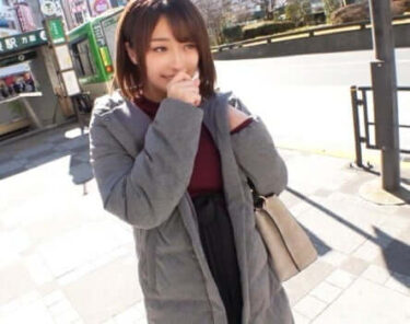 素人×ハメ撮り：＜素人ナンパ＞※営業OLの巨乳美少女をハメ撮り開始♥男優チンポに喘ぎまくるエロ娘がめちゃシコすぎるｗｗｗｗ